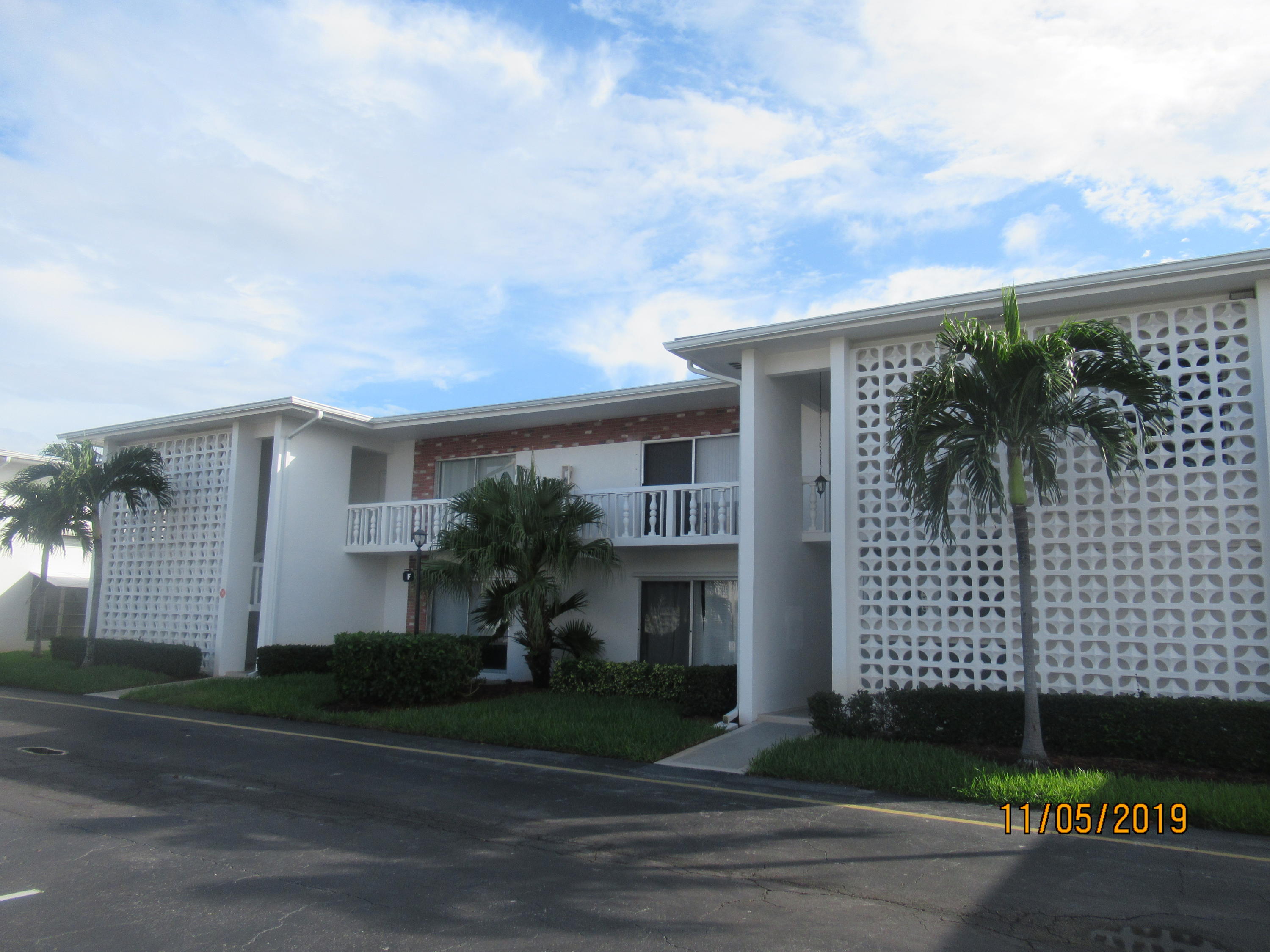 South Palm Beach Villas Condos For Sale 2+ South Palm Beach Villas