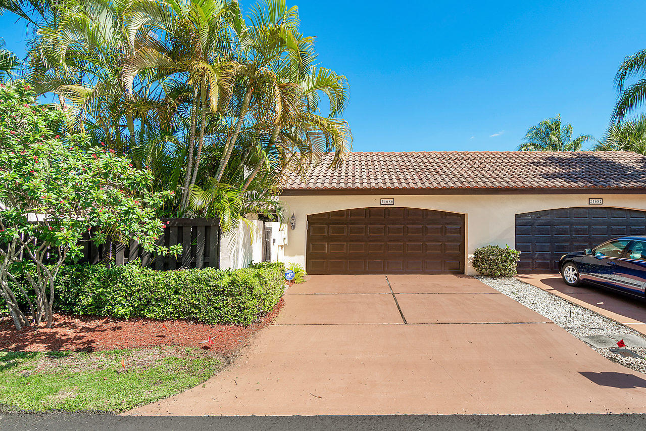 San Simeon Homes Sold & Pending Sales 2+ San Simeon Boca Raton, FL